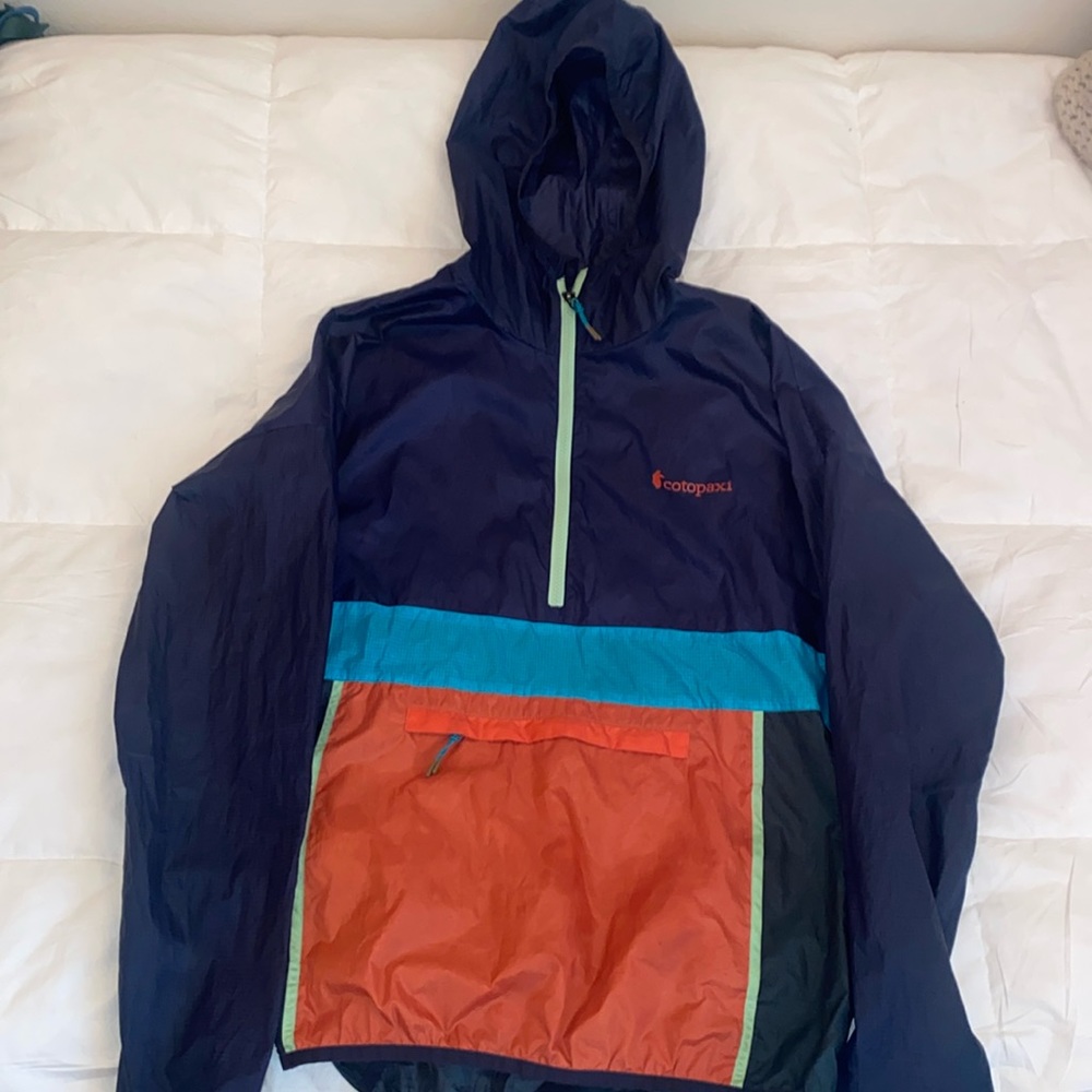 Cotopaxi windbreaker